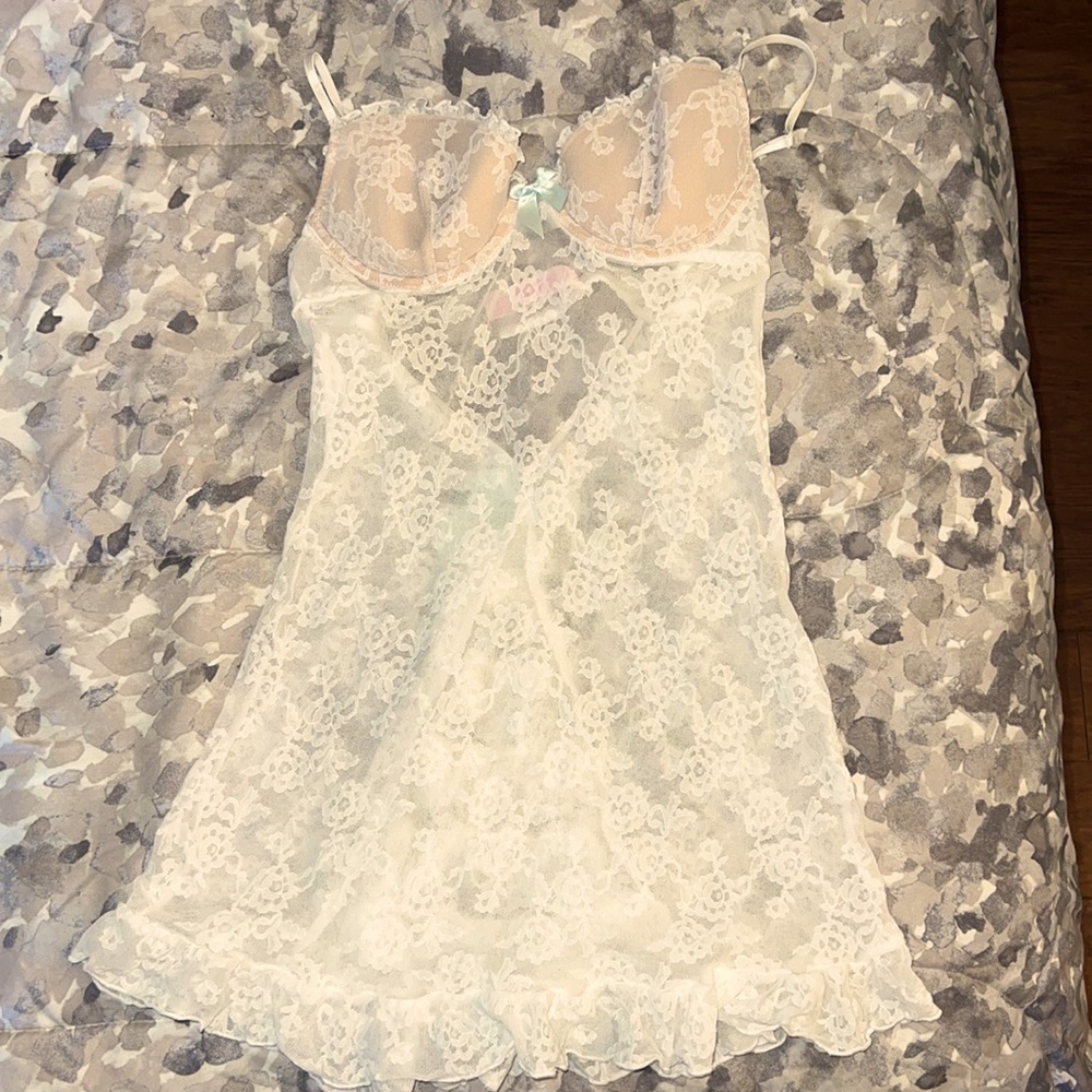 Victoria’s Secret Bridal Lace babydoll